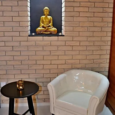 Hotel Drnholec 호텔 3*