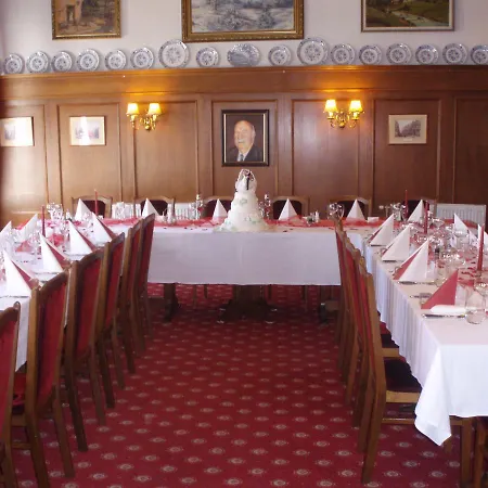 Hotel Drnholec 3*
