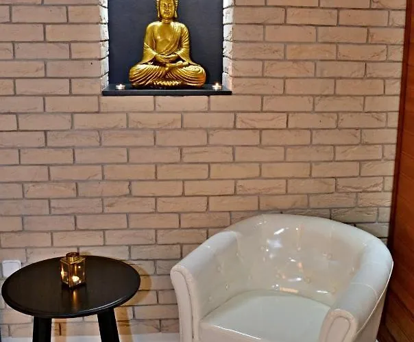 Hotel Drnholec 호텔 3*